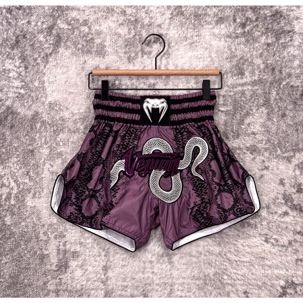 New Venum Amazonia Muy Thai Shorts Small Womens Purple Snake